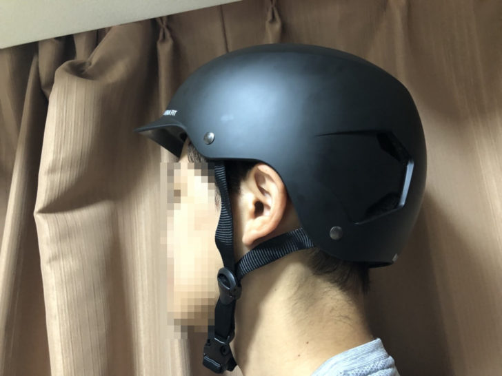 bern watts着用の横から